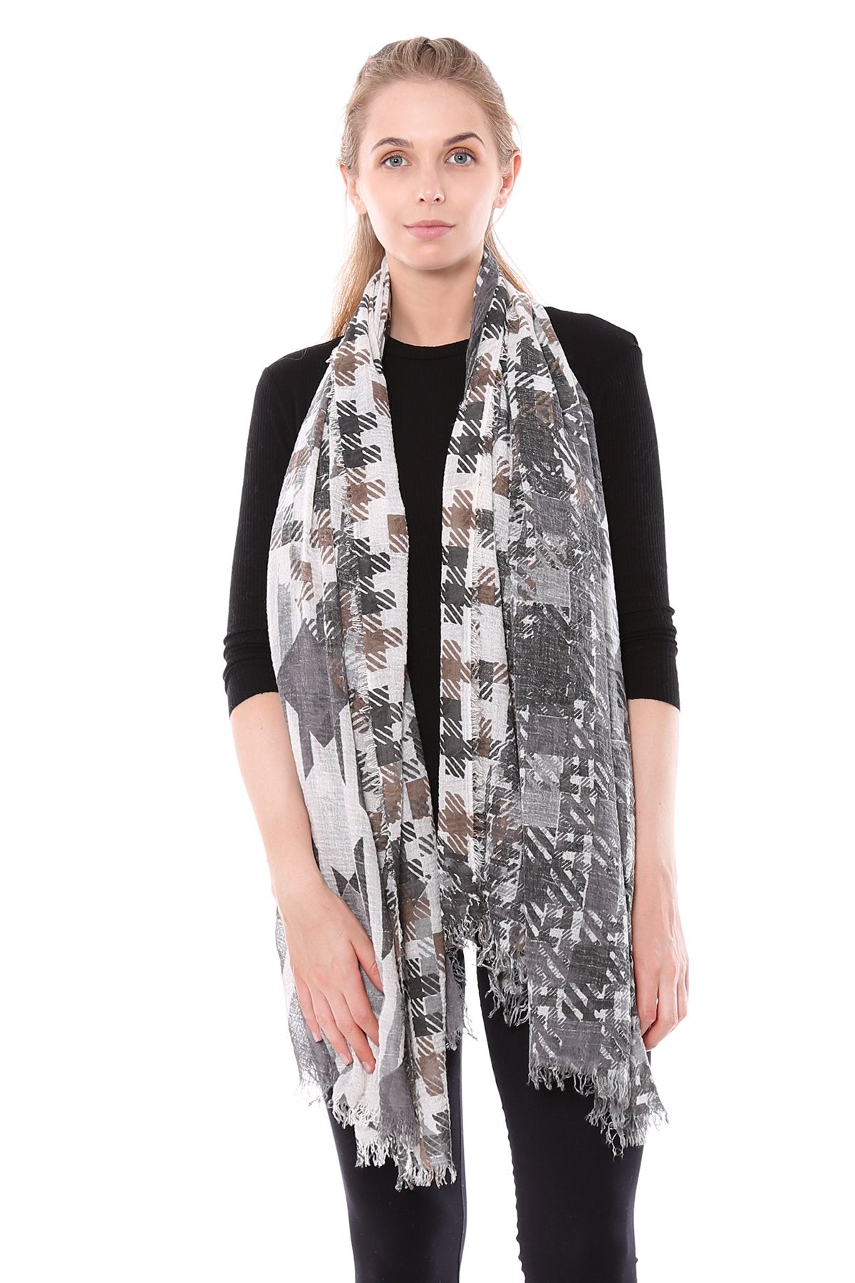 Geometric Printed Oblong Scarf